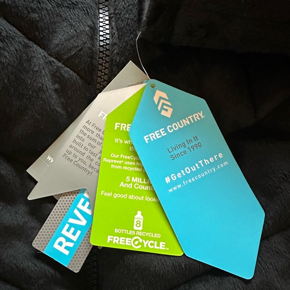 Reversible Puffer Jacket - NWT - Picture 9 of 10